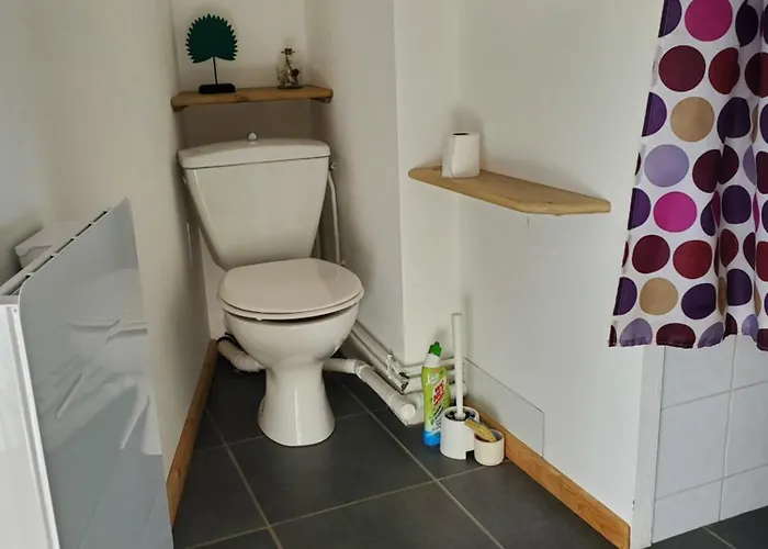 Dans Un Hameau De Charme