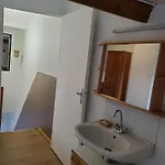 Dans Un Hameau De Charme Hébergement de vacances *