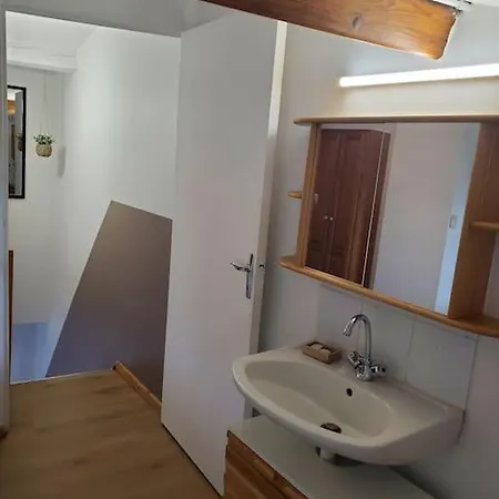 Dans Un Hameau De Charme Semesterbostad