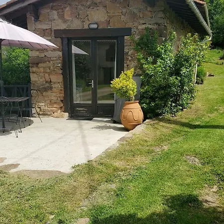 Dans Un Hameau De Charme Castelnau-Durban